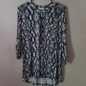Long sleeve, snake print calvin klein blouse